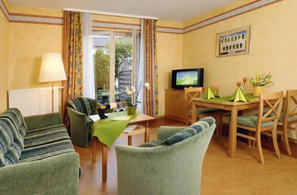 Hotel-Gasthof Rotes Ross Markt Einersheim Ngoại thất bức ảnh