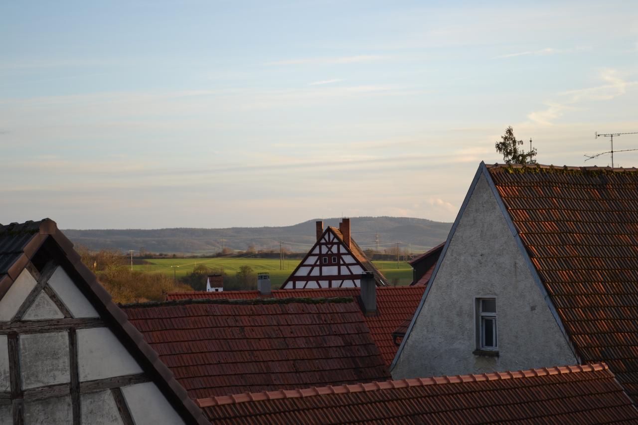 Hotel-Gasthof Rotes Ross Markt Einersheim Ngoại thất bức ảnh