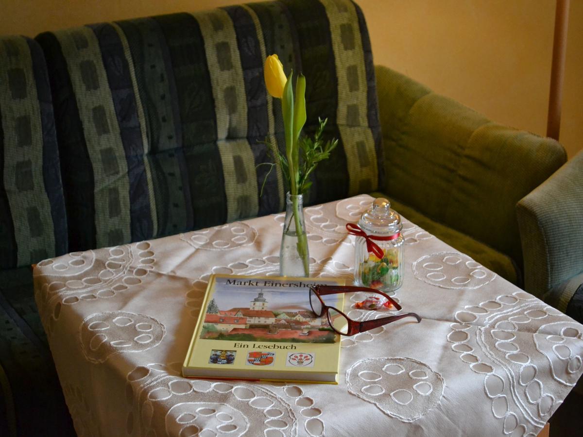 Hotel-Gasthof Rotes Ross Markt Einersheim Ngoại thất bức ảnh