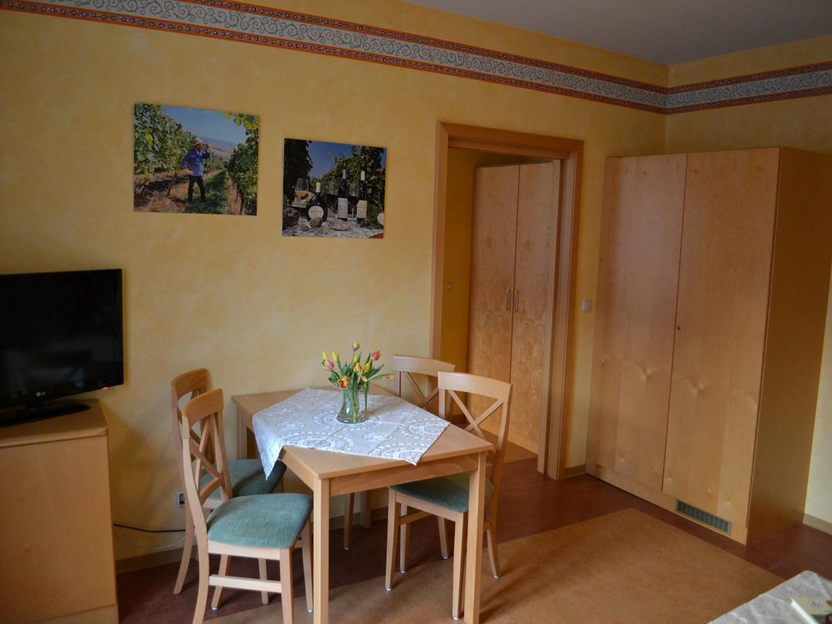 Hotel-Gasthof Rotes Ross Markt Einersheim Ngoại thất bức ảnh